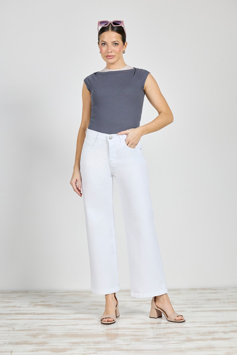 ART. 148 | CROP WIDE LEG BLANCO ELASTIZADO