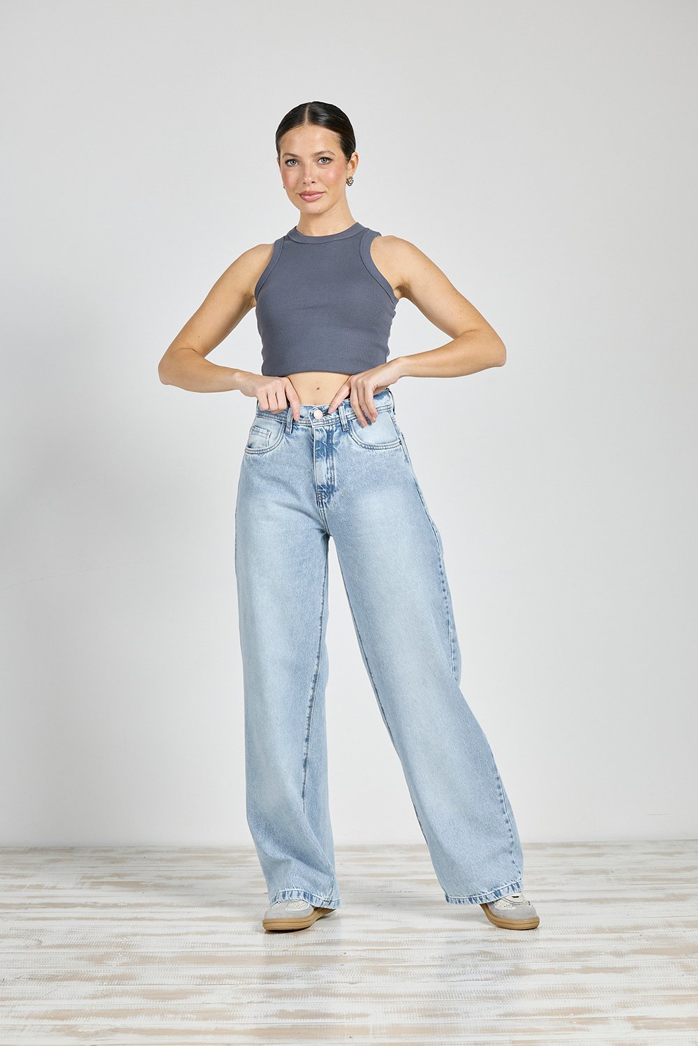 ART. 286 | WIDE LEG CELESTE CLASICO BOLSILLO PULIDO RÍGIDO