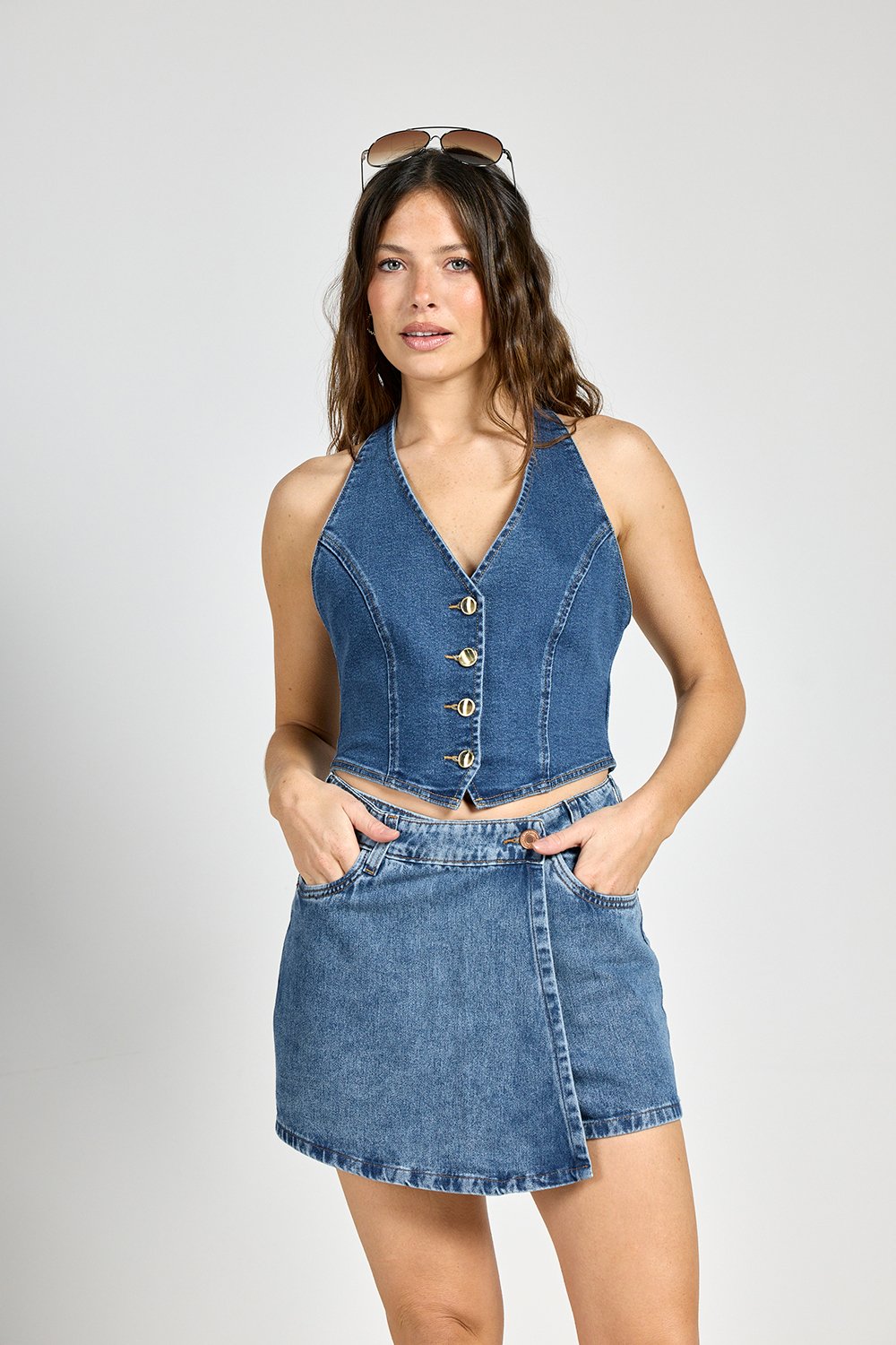 ART. C-81 | SHORT POLLERA STONE RÍGIDO