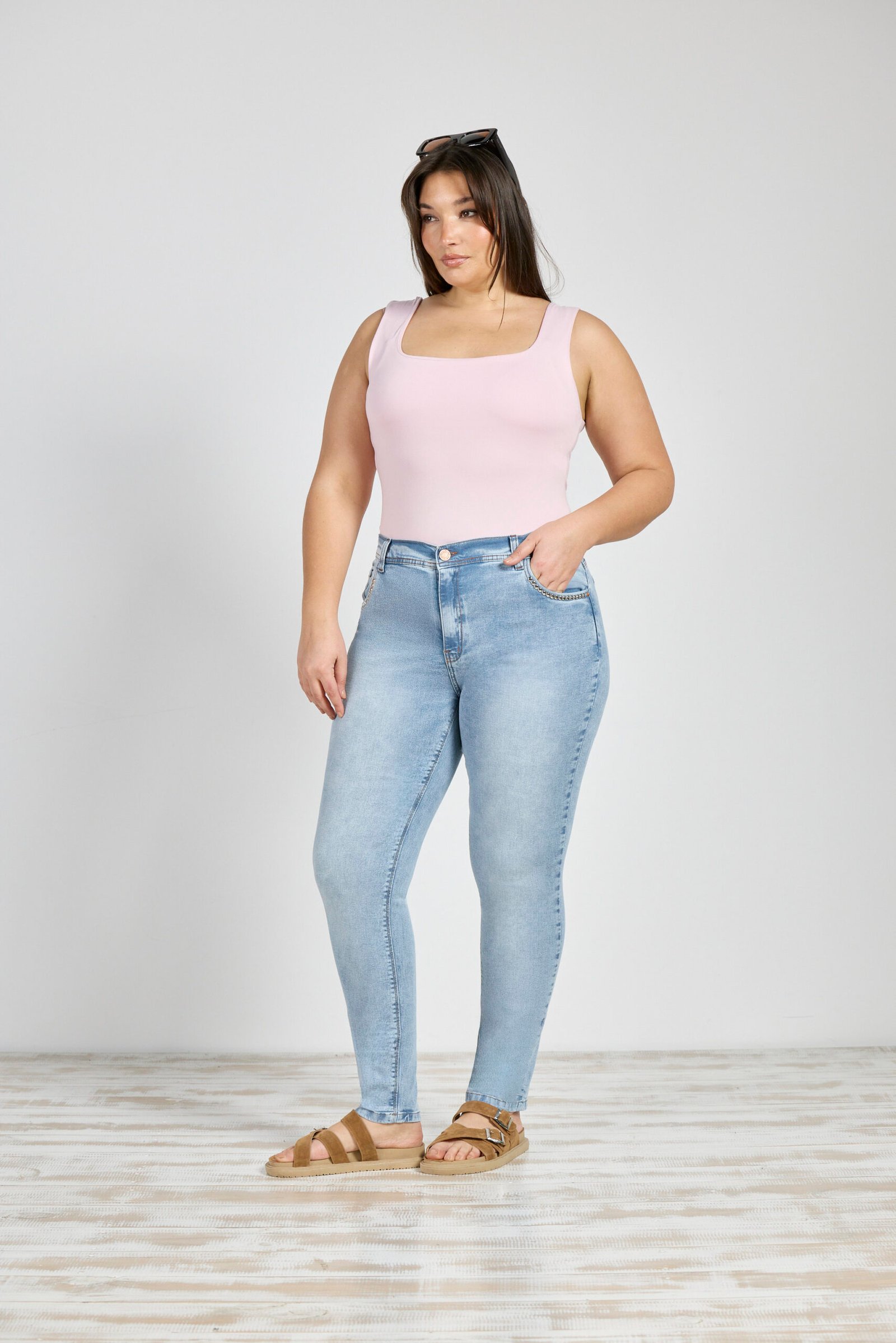 ART. 3010 | TM CELESTE BOLSILLO CON TACHA ELASTIZADO