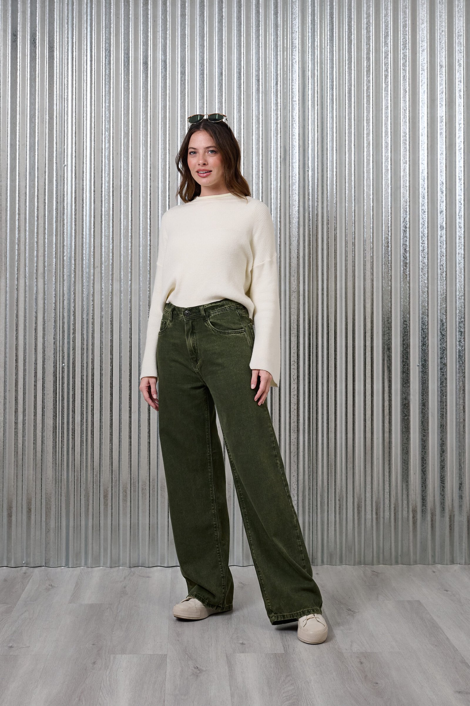 ART. 424 | WIDE LEG VERDE CLÁSICO RÍGIDO